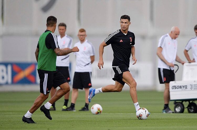 Cr7 hot sale shuai boots